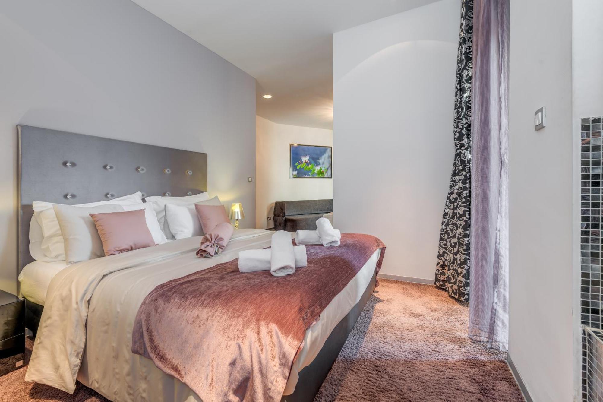 Starlight Luxury Rooms Спліт Екстер'єр фото