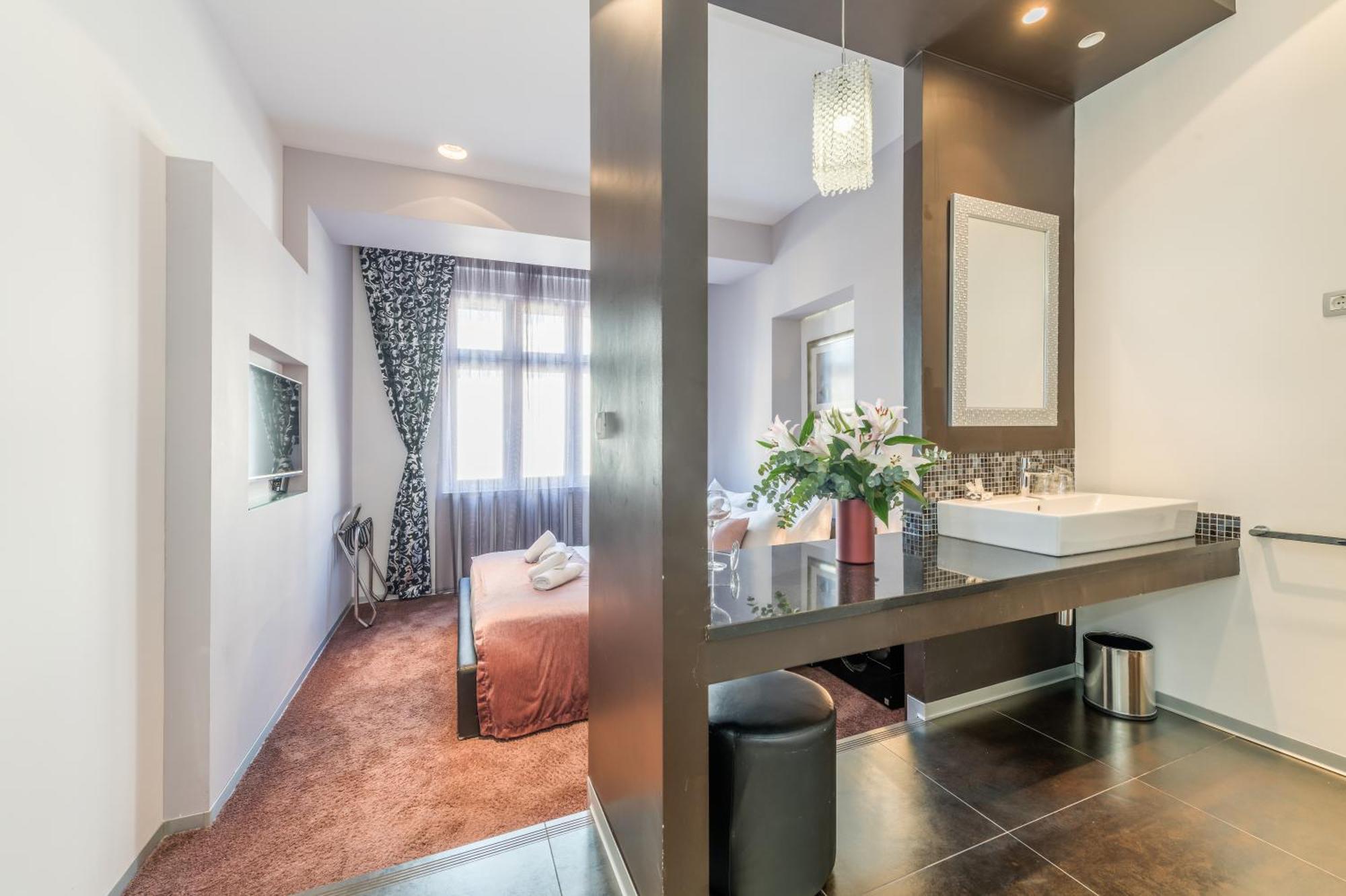 Starlight Luxury Rooms Спліт Екстер'єр фото