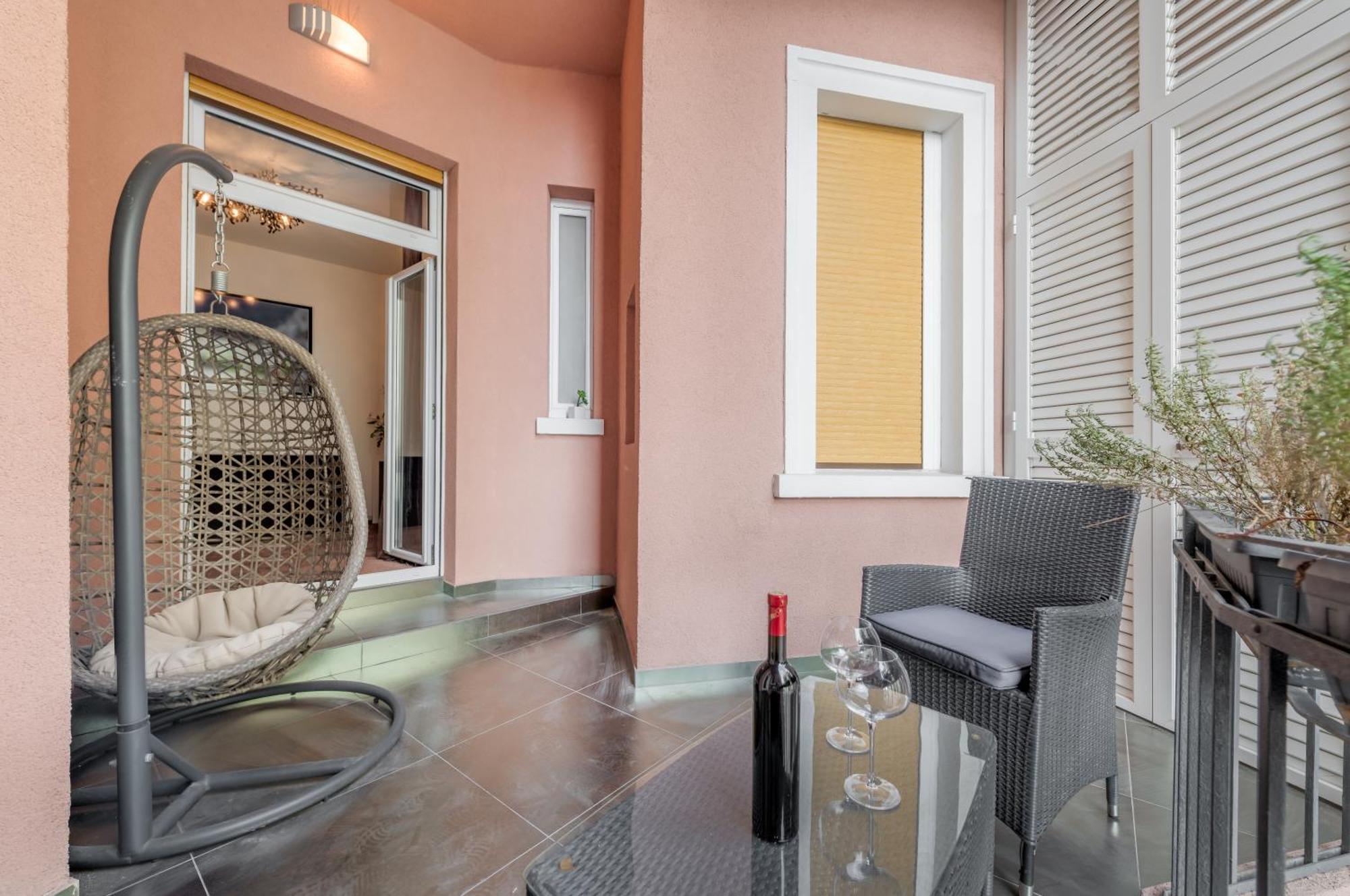 Starlight Luxury Rooms Спліт Екстер'єр фото