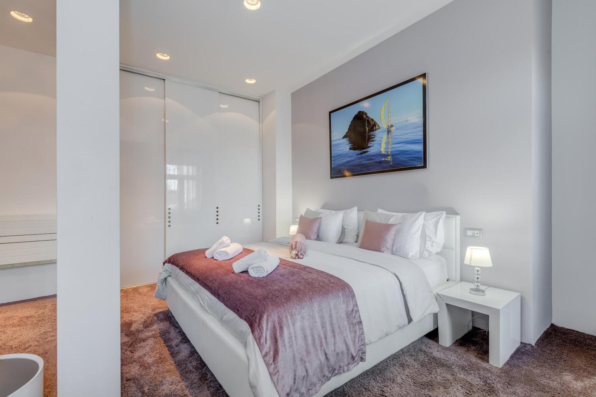 Starlight Luxury Rooms Спліт Екстер'єр фото